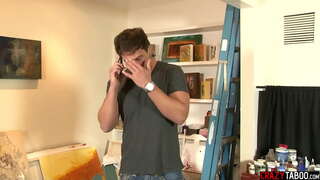 Похотливая mama Анасташа White je bila oduševljena što je teško трахом u pussy