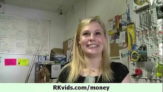 Hot teen girl nous laisser baiser pour de l&#039;argent 10