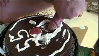 Зрелый мужчина хочет трахнуть подростка. Часть 17