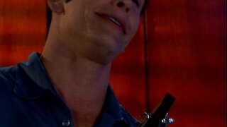 مترو - Mamcitas 01 - صحنه 2