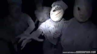 ���வர்ச்சியாக சூடான ஜோம்பிஸ்