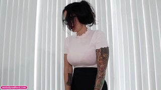 Ã�ッグT Milfニーズのためこの商品につけられたボス-メロディラドフォード Ã�ッグT Milfニーズのためこの商品につけられたボス-メロディラドフォード