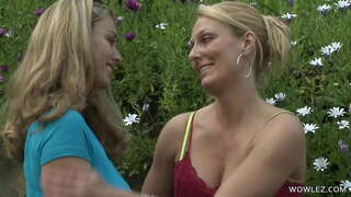 Lezbiyen rampage büyük memeli